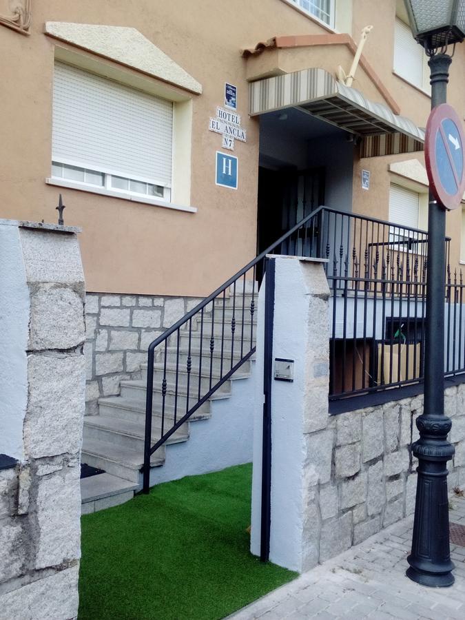 Hotel El Ancla فيلانويفا دي لا كانادا المظهر الخارجي الصورة