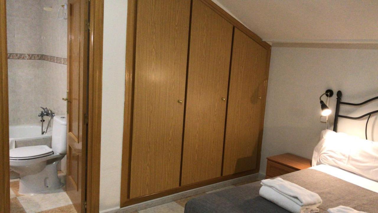 Hotel El Ancla فيلانويفا دي لا كانادا المظهر الخارجي الصورة